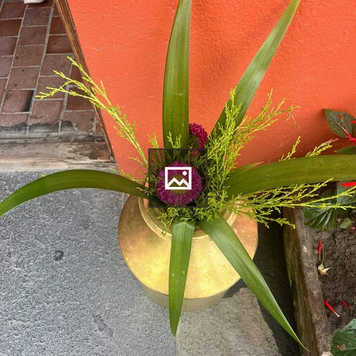 Gagri Vase with Leaves and Flowers
