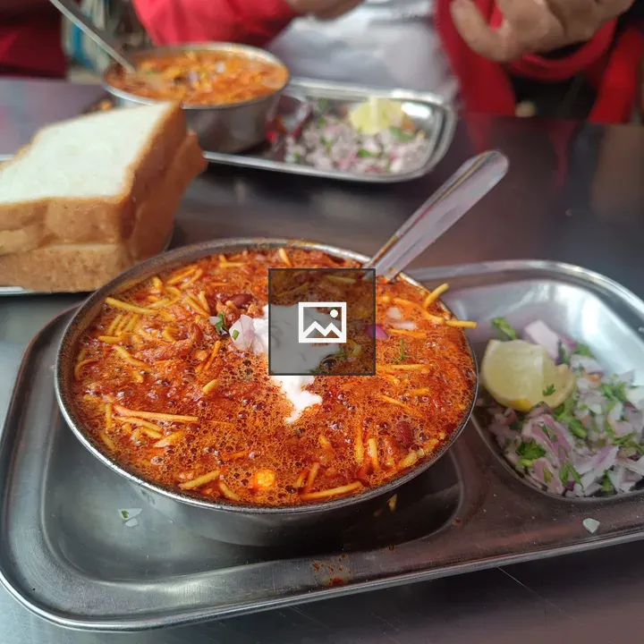 Spicy Kolhapuri Misal Plate