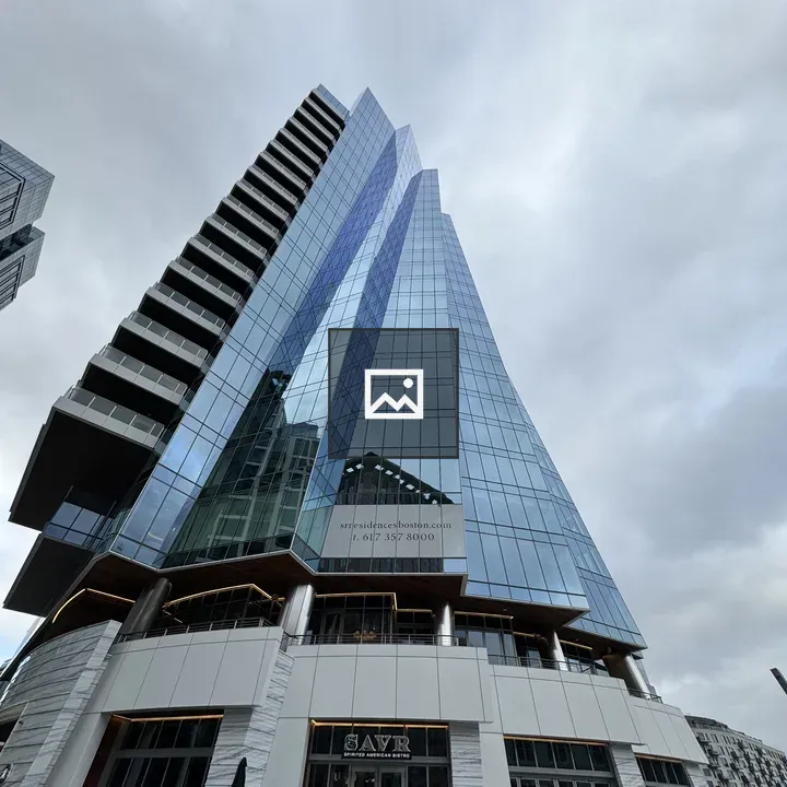 High Rise Apartment in Seaport Boston