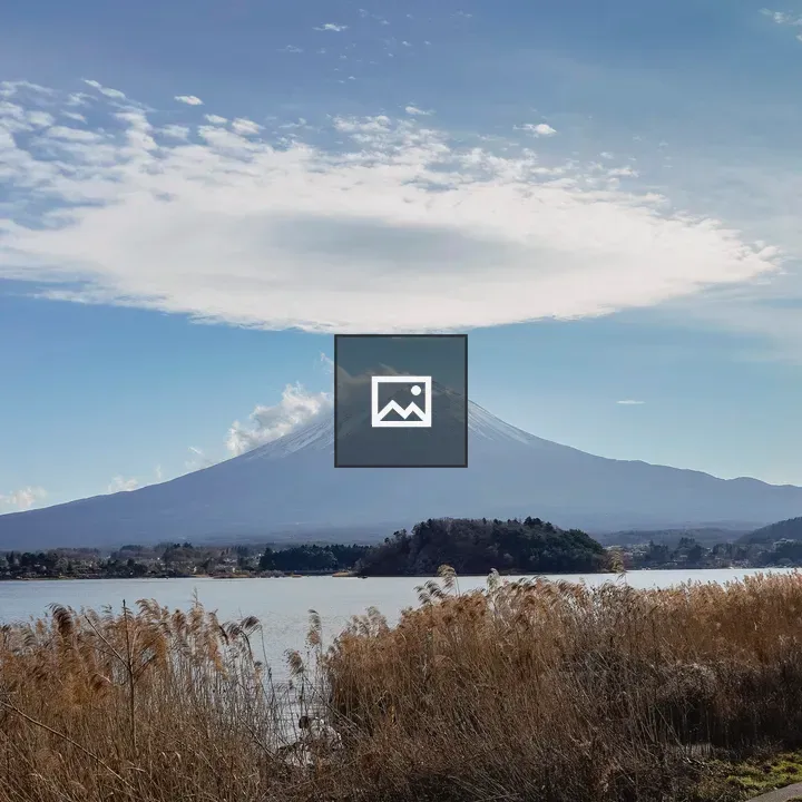 Mount Fuji and Clouds Scene