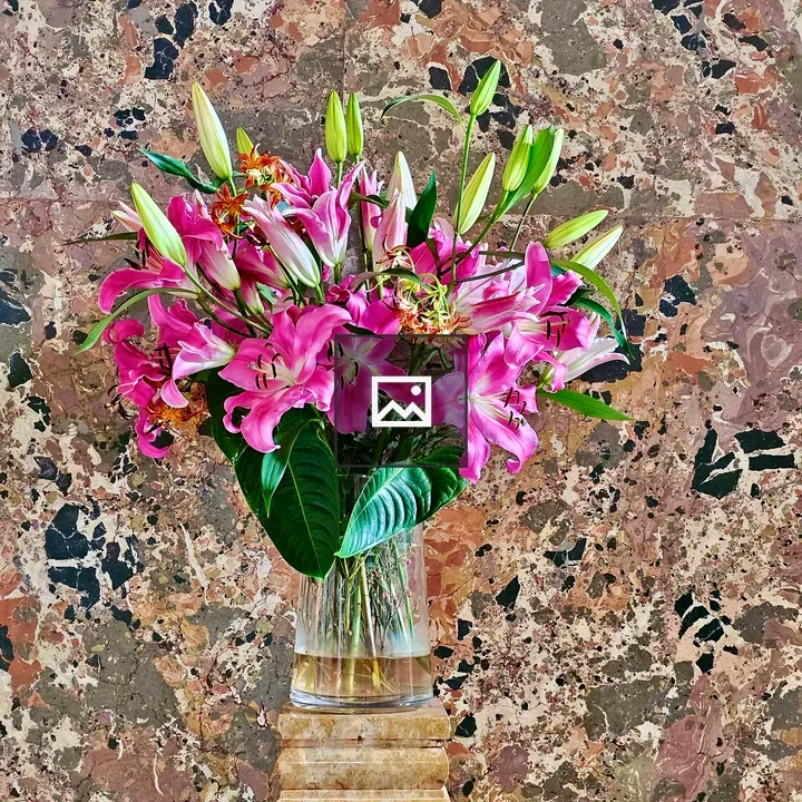 Flower vase with marble wall