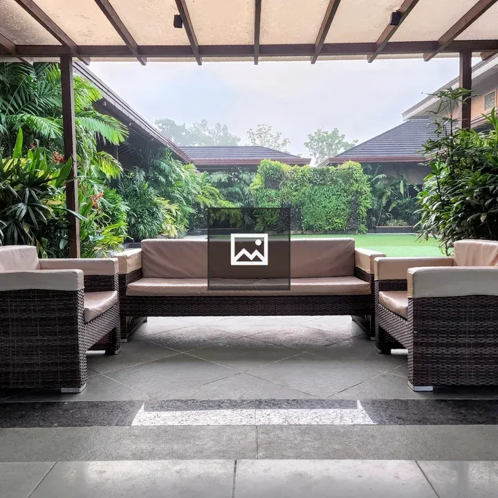 Patio with Sofa Set