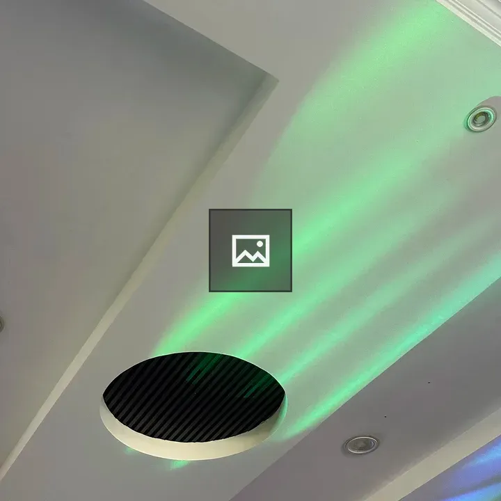 Modern ceiling air vent