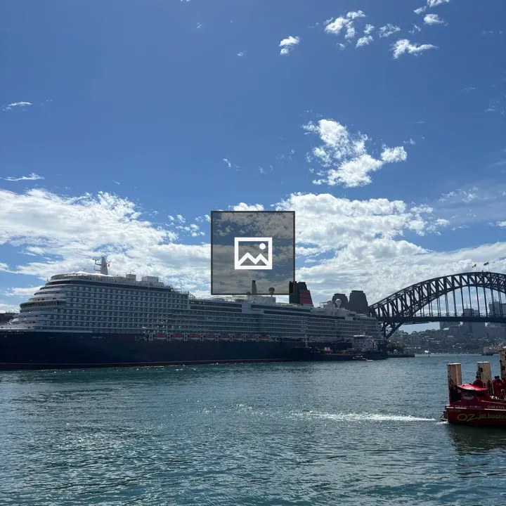 Darling Harbour Boat View