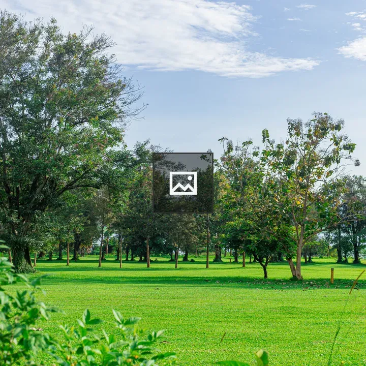 Jinja Golf Club in Green Park