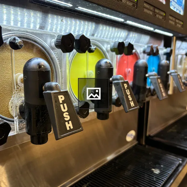 Frozen beverage dispensers