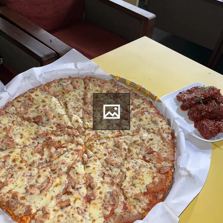 Pizza on Round Platter