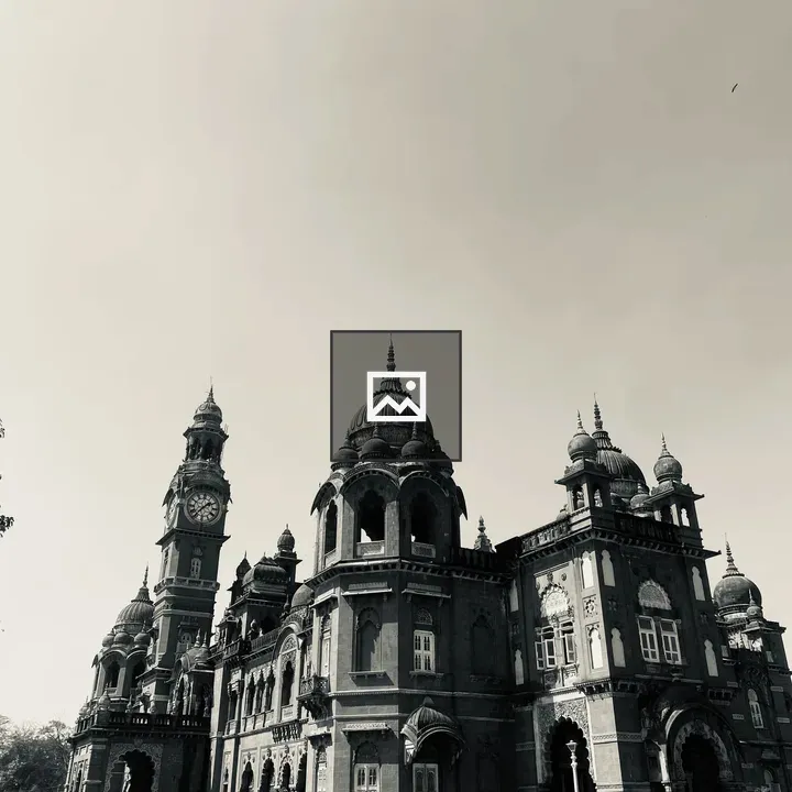 Indo-Saracenic New Palace Tower