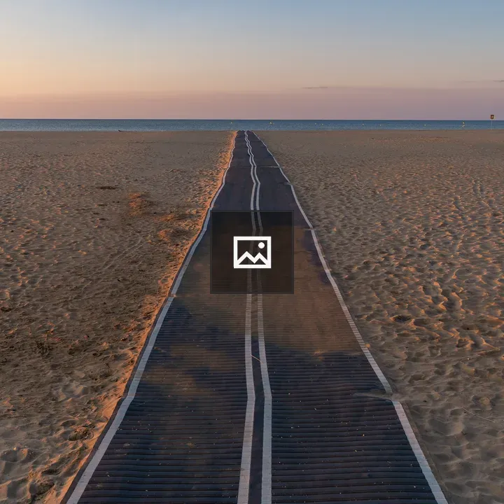 A Narrow Path to the Sea