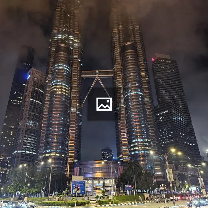 Midnight Twin Towers Malaysia