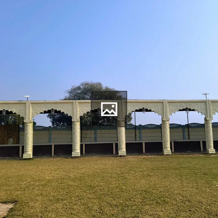Decorative arches walkway