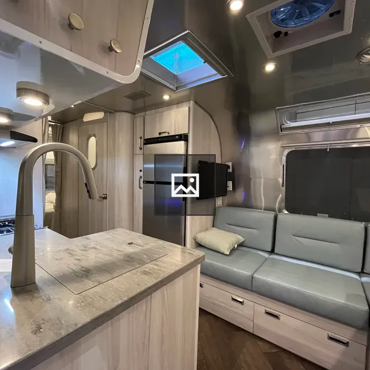 RV Caravan Living Room Kitchen