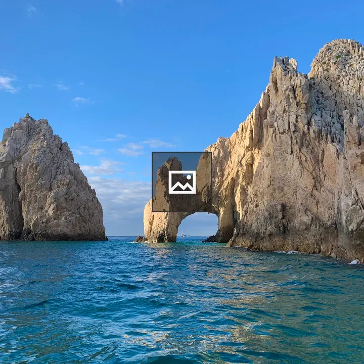Cabo Arch Scene