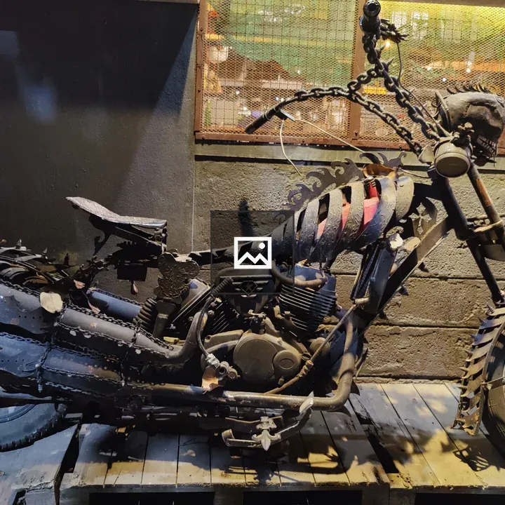 Motorcycle model welded from scrap metal