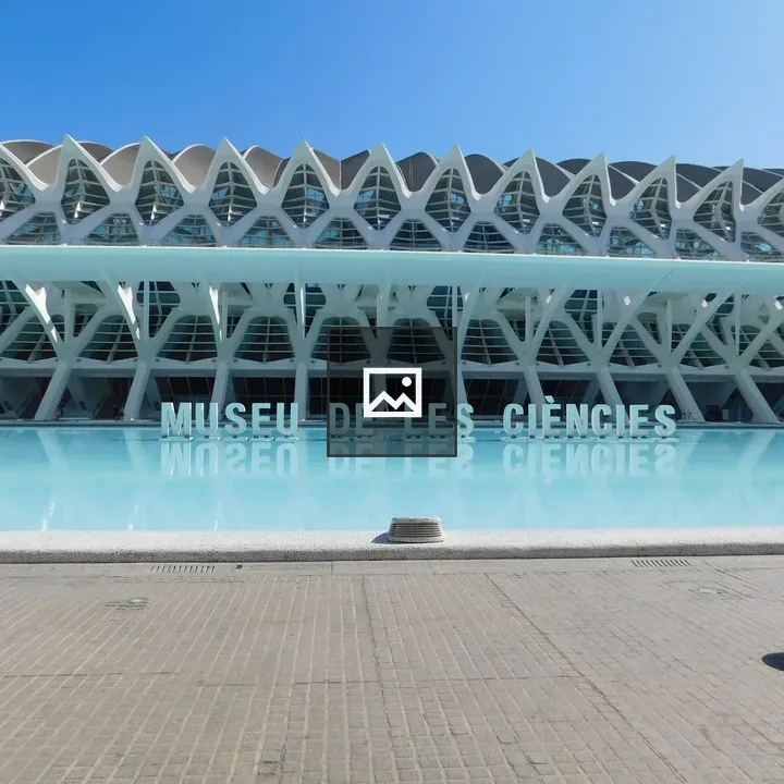 Museu de les Ciències Exterior