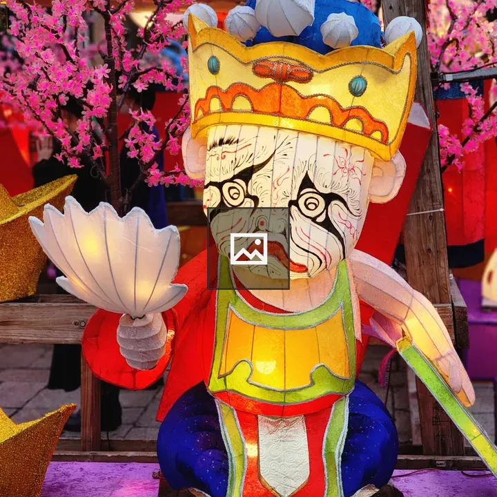 Statue of a demi god in Taipei temple