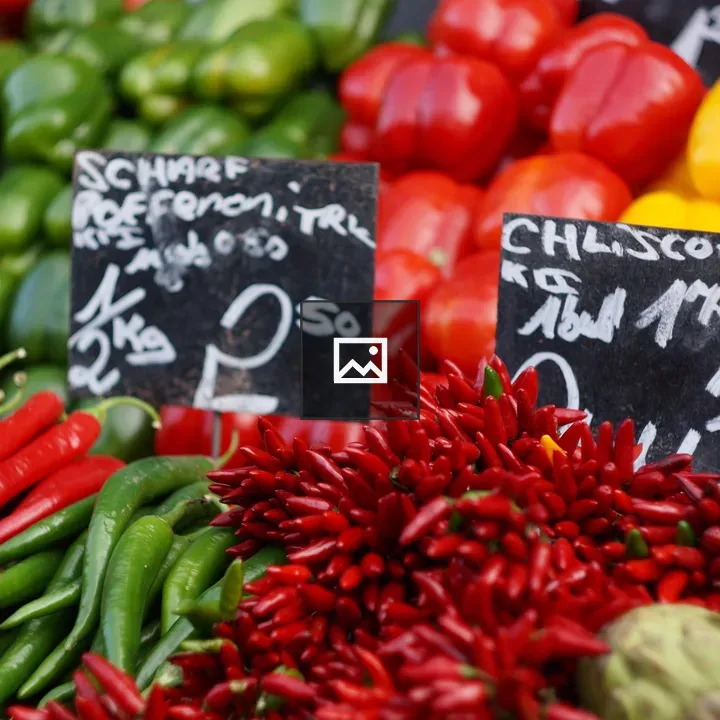 Peppers at Market Counter