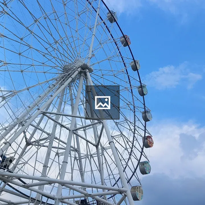 White Ferris Wheel