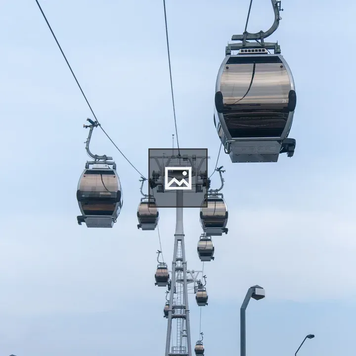 Ropeway over the Sea at Yokohama Pier
