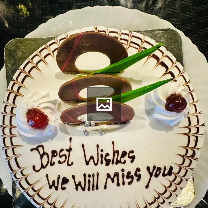 Best wishes cake with chocolates