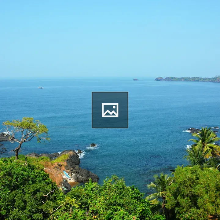 Long view of Arabian Sea from Cabo de Rama Fort