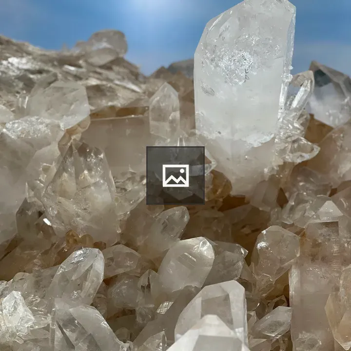 Quartz crystal cluster