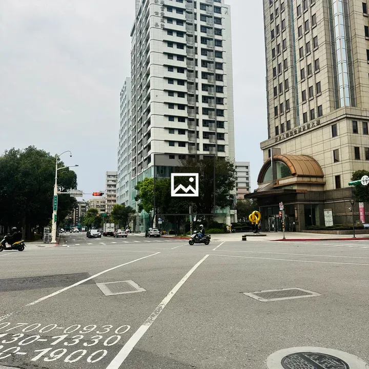 Tall building in Taipei street