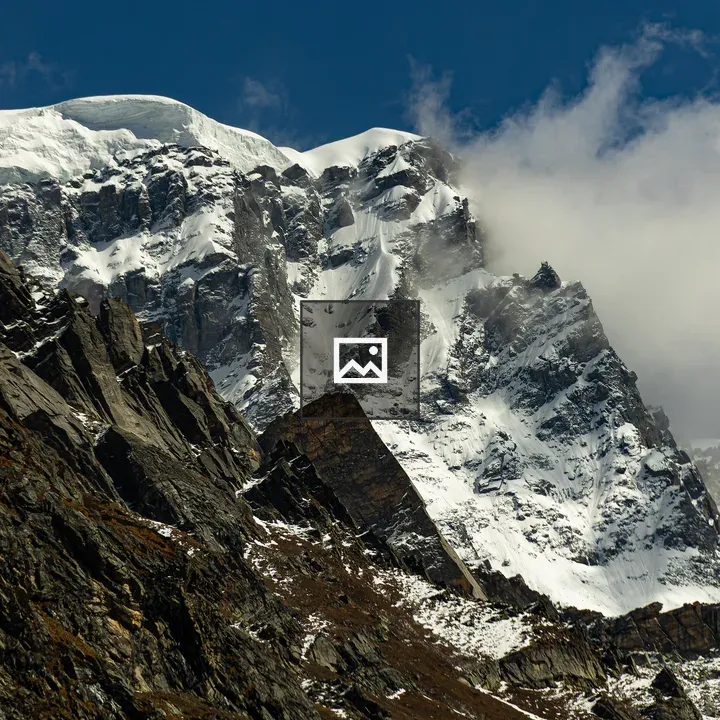 Himalayan Snowy Mountain Scene