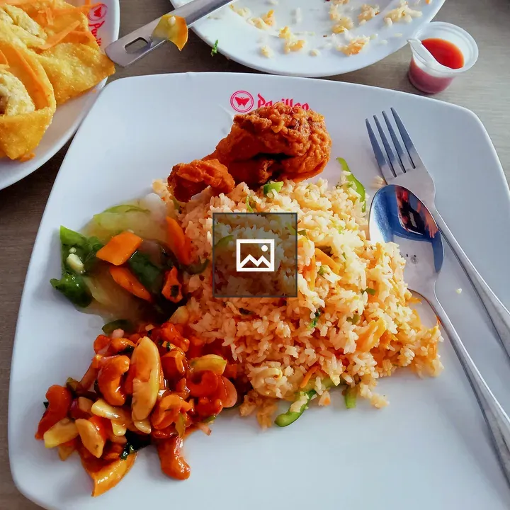 Fried Rice with Vegetable and Chicken Fry