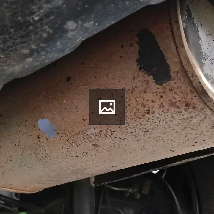 Silencer Coating on Vehicle Fender