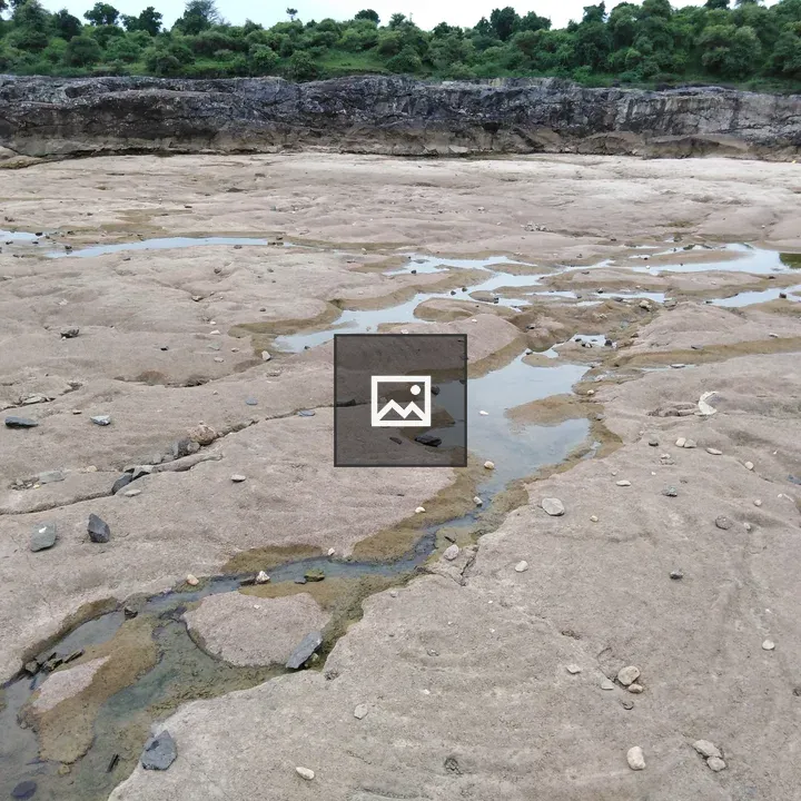 Mostly dry river bed