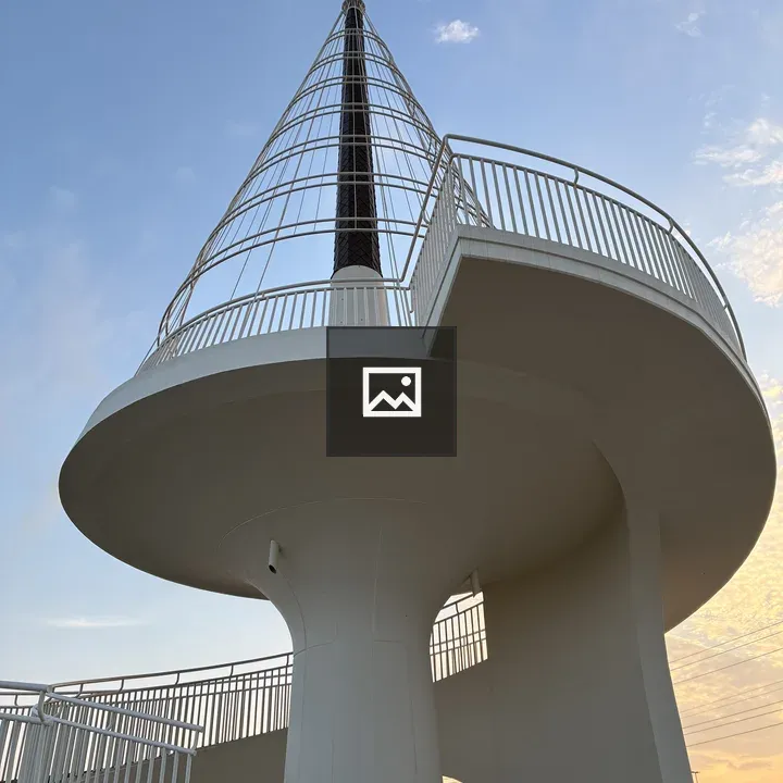 Observation tower at Toyomi Beach