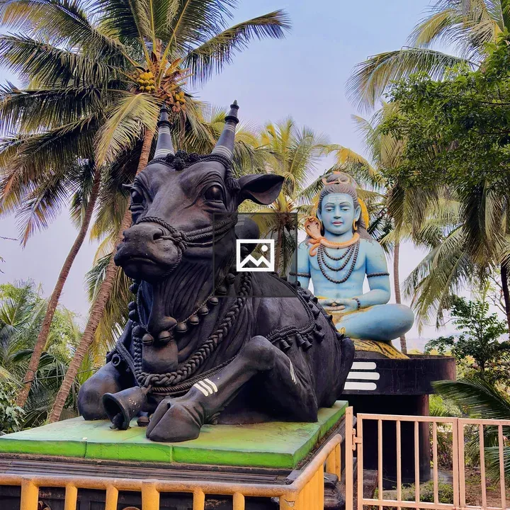 Nandi Bull Statue with Shiva