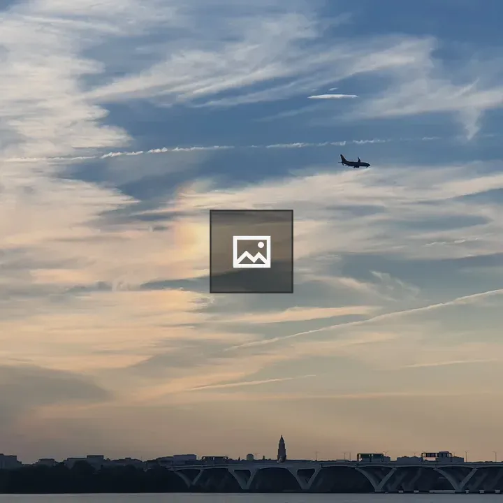 Flight final approach over Woodrow Wilson Memorial Bridge