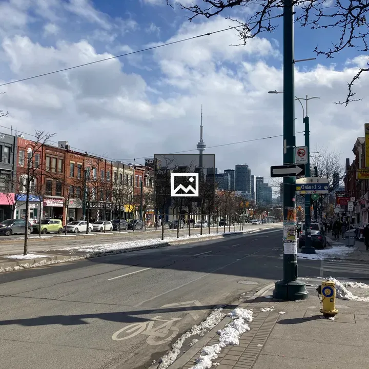 Corner of Spadina Ave and Oxford St