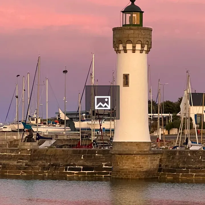 La Trinité-Sur-Mer Lighthouse