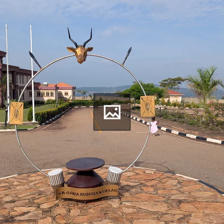 Monument at Kyabazinga’s Residence