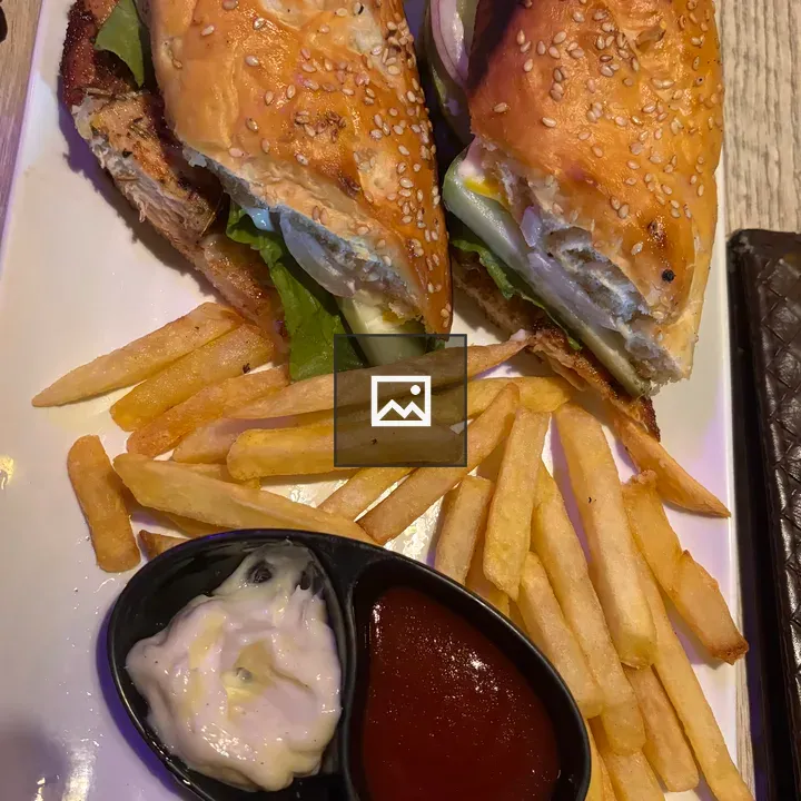Vegetable sandwich plate