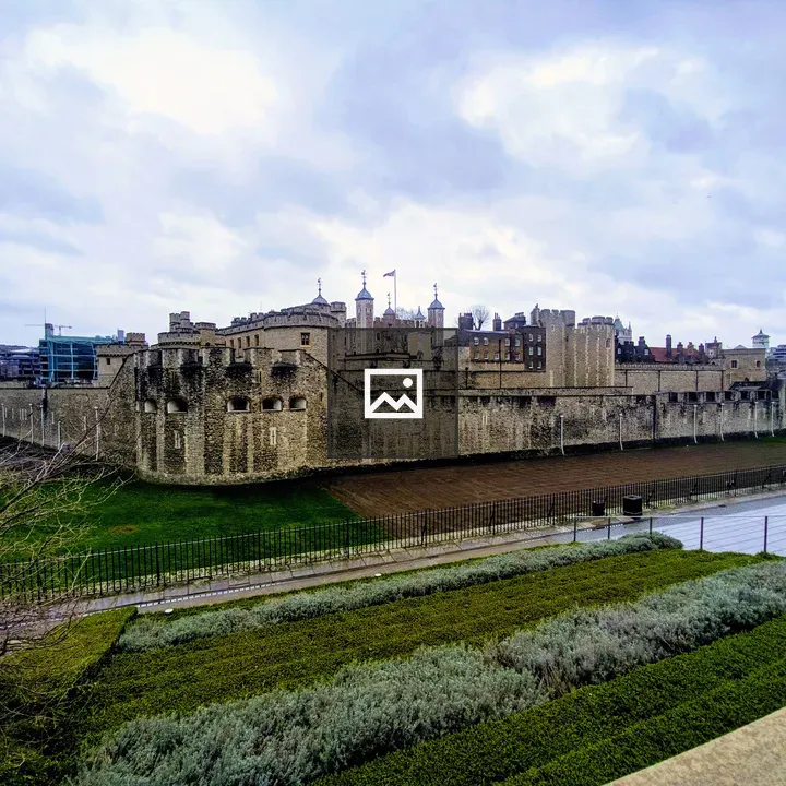 Tower of London and Walls