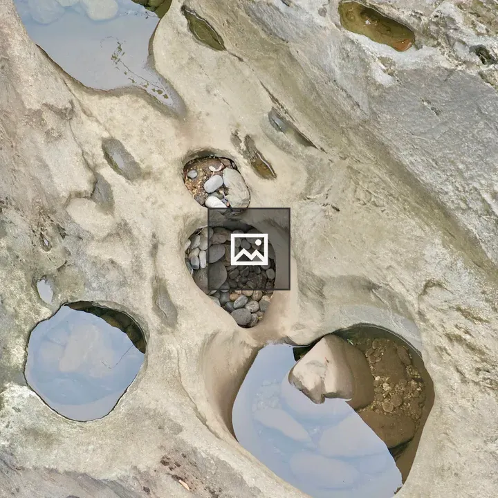 Rock pools in rock cavities