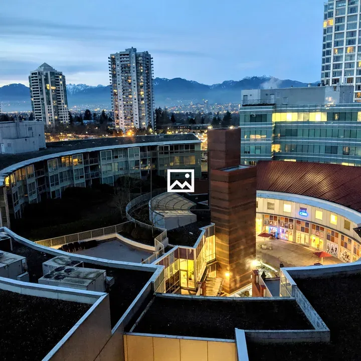 Crystal Mall at Metropolis Burnaby