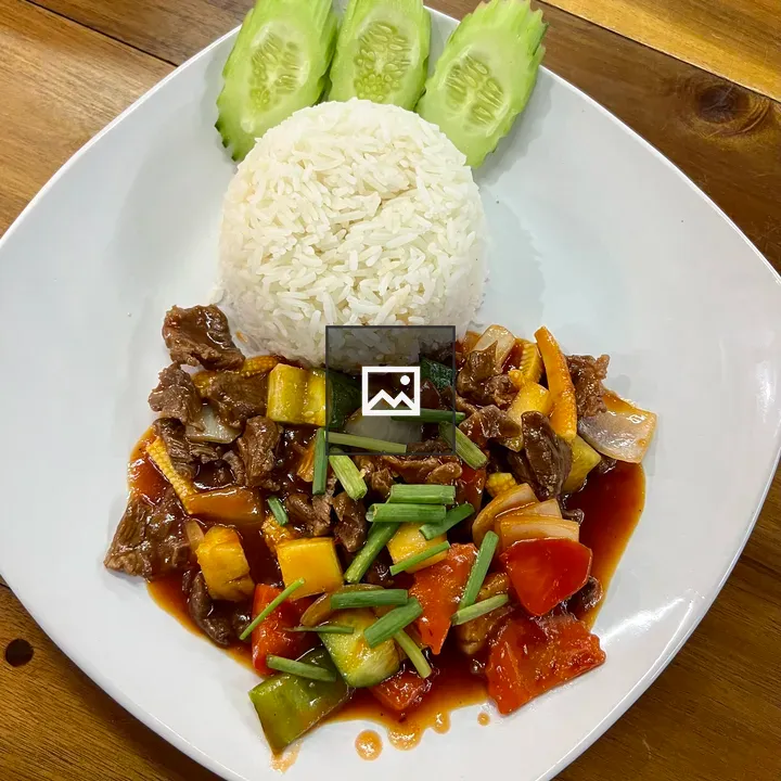 Beef and Veggie Stir-Fry Plate