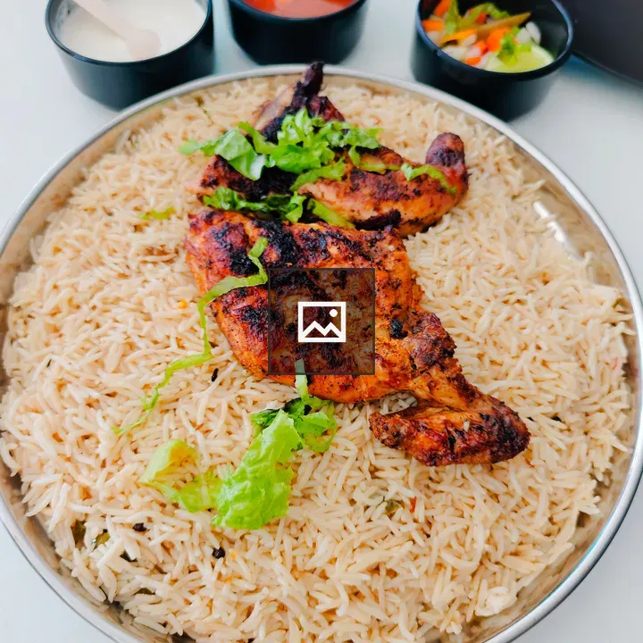 Kuzhi mandhi with chicken