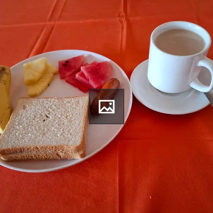 Breakfast plate with assorted items