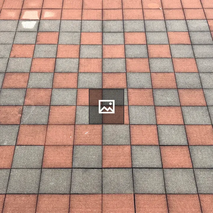 Pool tile pattern