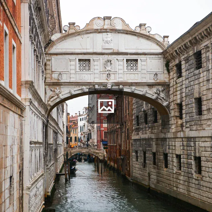 Bridge of Sighs in Venice