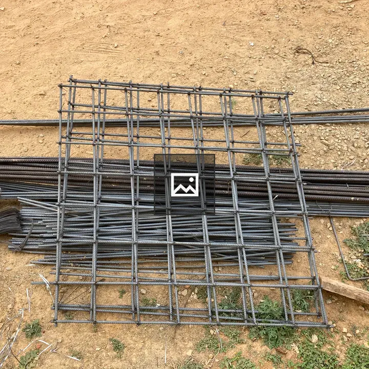 Iron mat construction materials