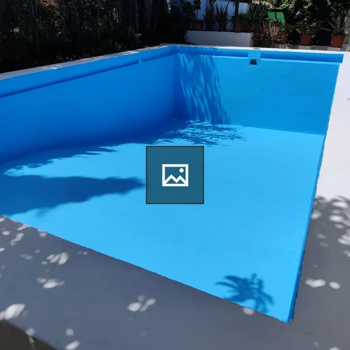 Empty pool