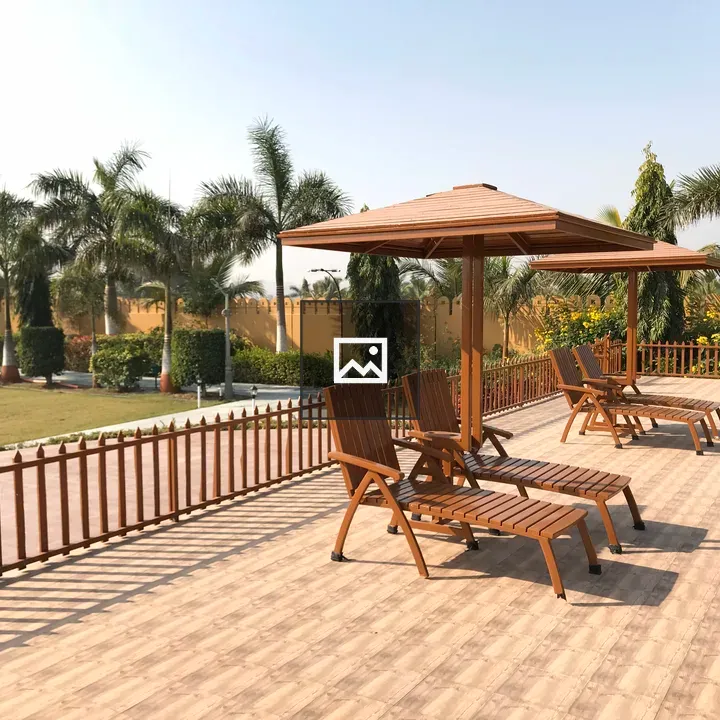 Outdoor lounge chairs