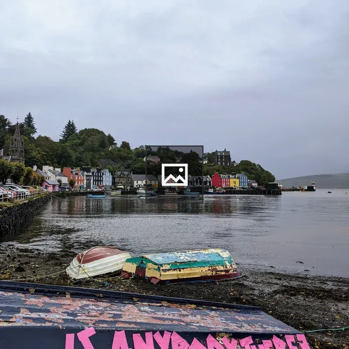 Tobermory Harbour Scene